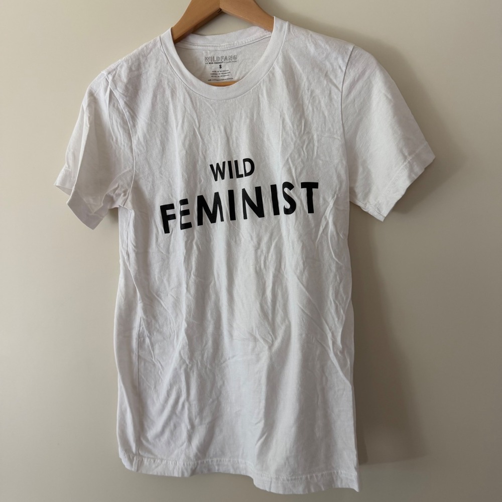 Wildfang Wild Feminist Graphic T-Shirt White Size.S 100% Cotton Crew Neck Tee